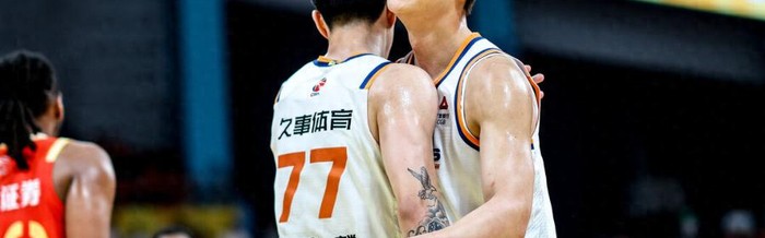 开云官网-CBA总决赛还没结束！上海已提前开卖冠军衫：广厦被直接无视了？|上海队|浙江广厦|上海男篮|卫冕冠军|夺冠_新浪体育_新浪新闻