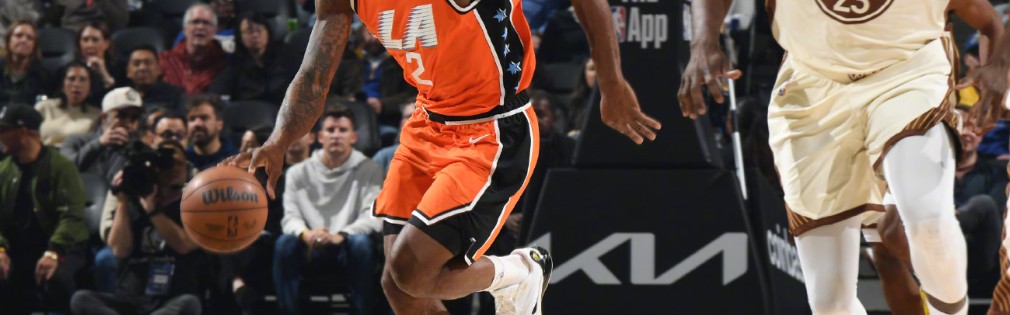 开云娱乐-加兰首秀12分琼斯12中2，小卡23+8+4+2，快船17分逆转残阵勇士